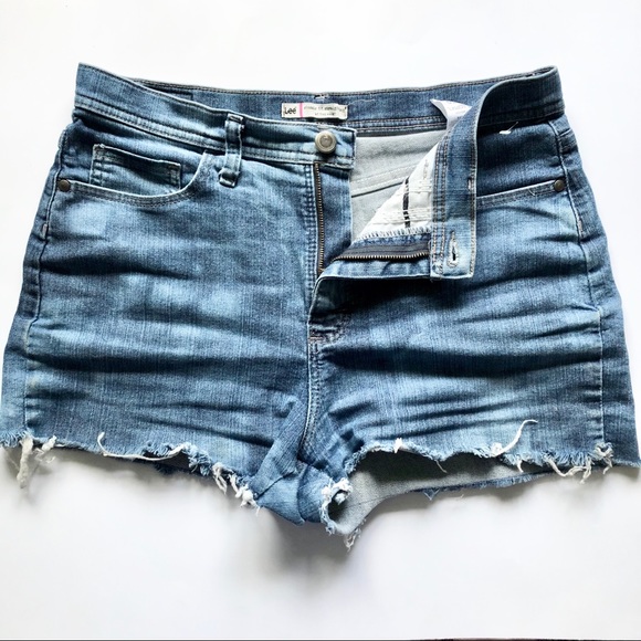 Vintage Lee High-rise Denim Cutoff Shorts - Picture 2 of 13